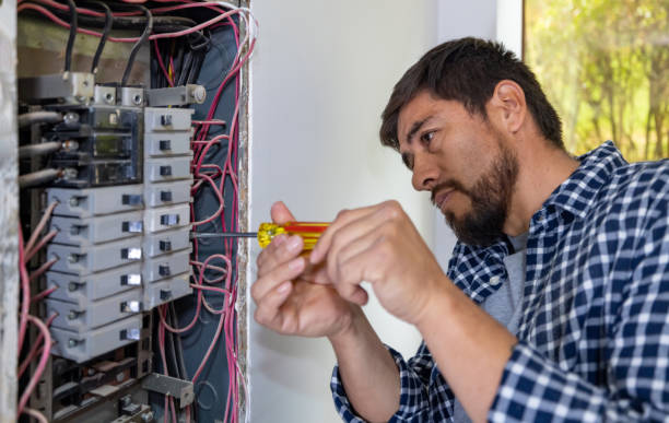 Best Emergency Electrical Repair  in Richland, MO